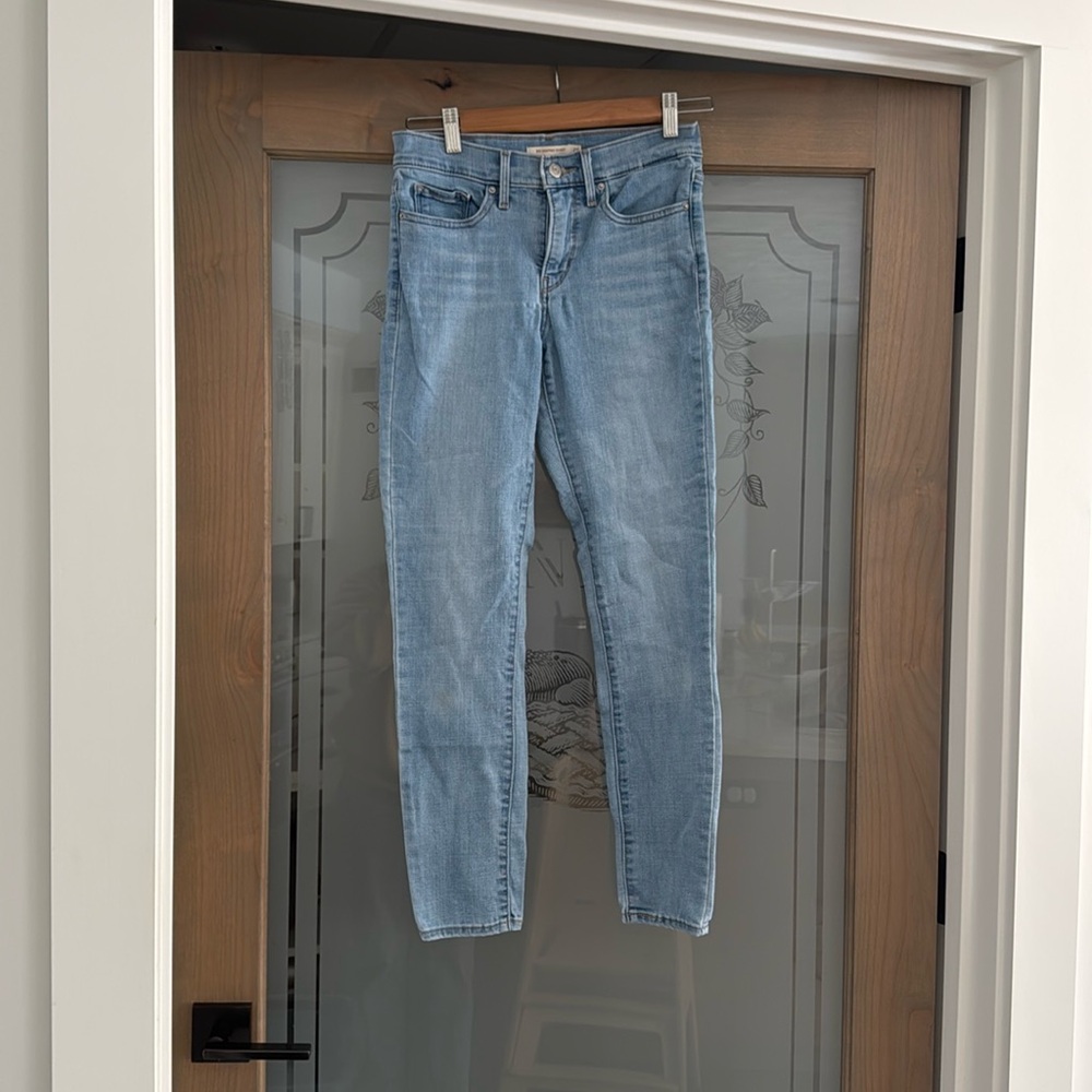 Levi’s 311 skinny jeans